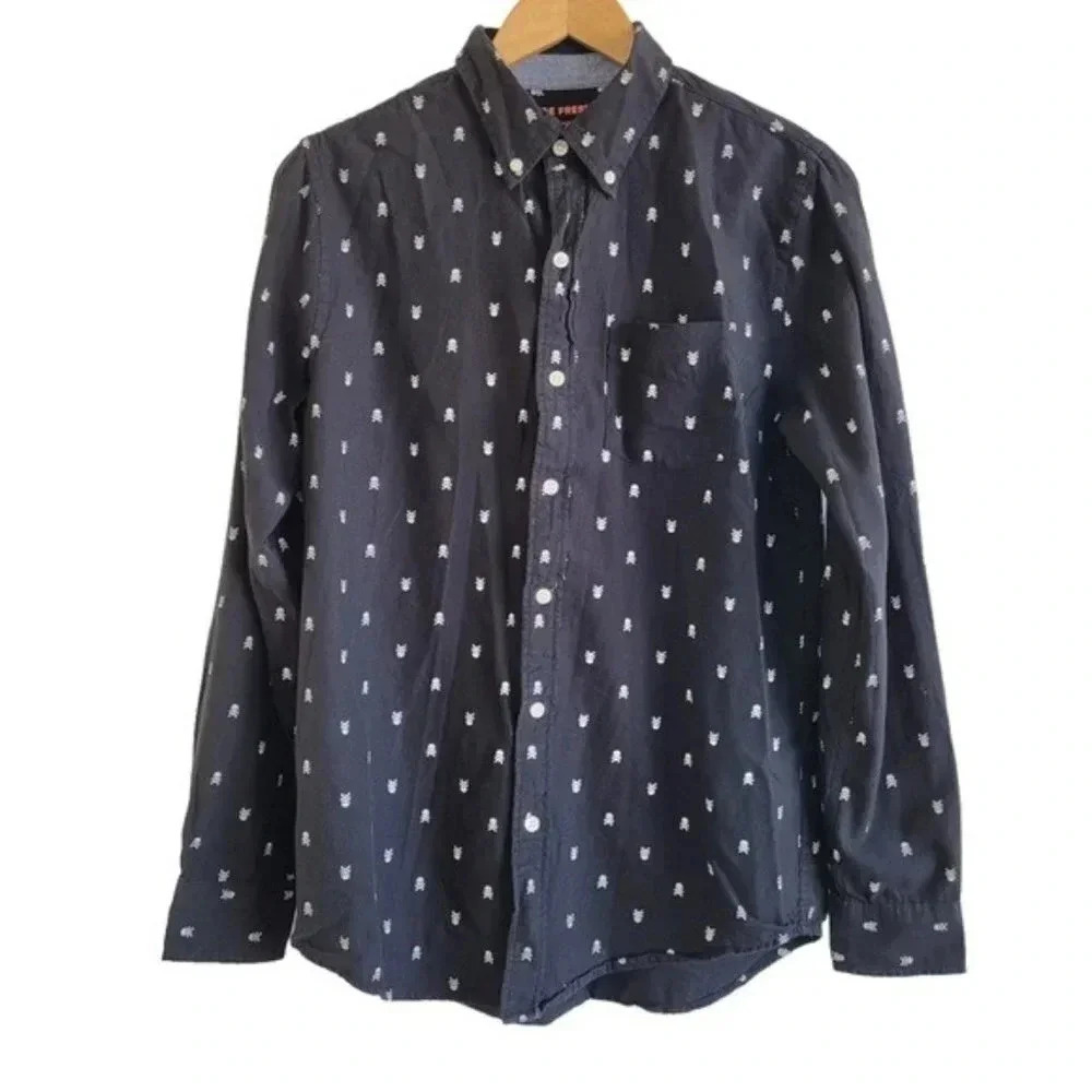 Joe Fresh men's skull print button down shirt black white small
